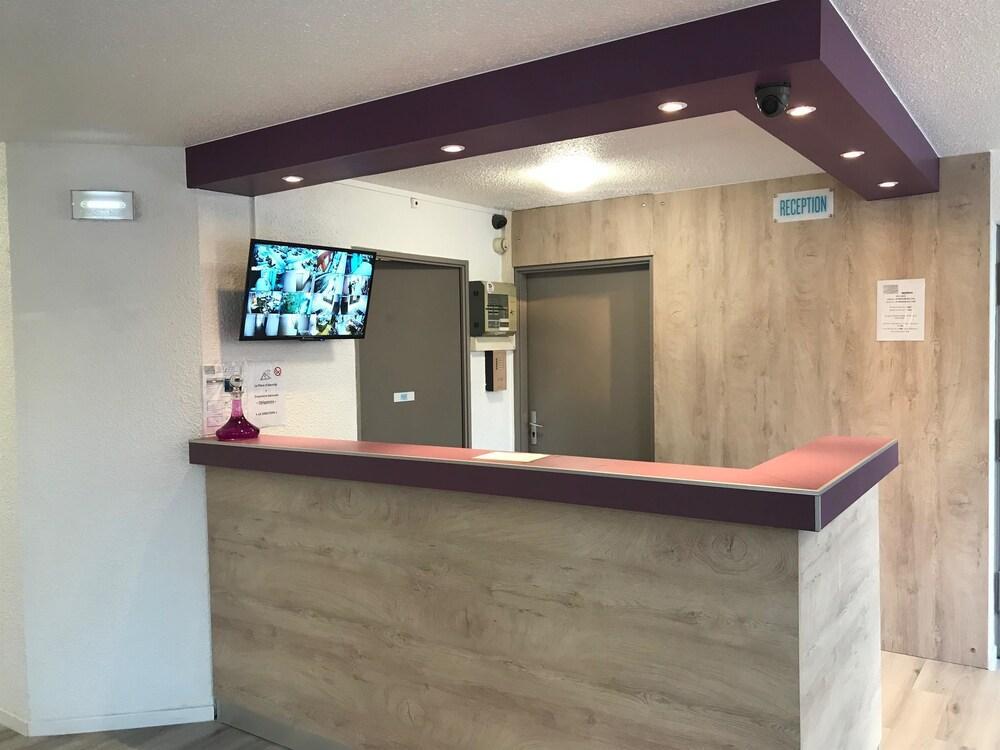 Hotel Du Stade Ex Kyriad Direct Lille Est Stade Pierre Mauroy Villeneuve-d'Ascq Dış mekan fotoğraf