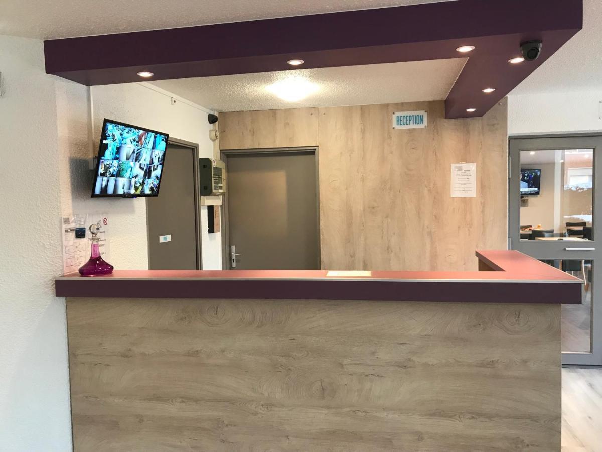 Hotel Du Stade Ex Kyriad Direct Lille Est Stade Pierre Mauroy Villeneuve-d'Ascq Dış mekan fotoğraf