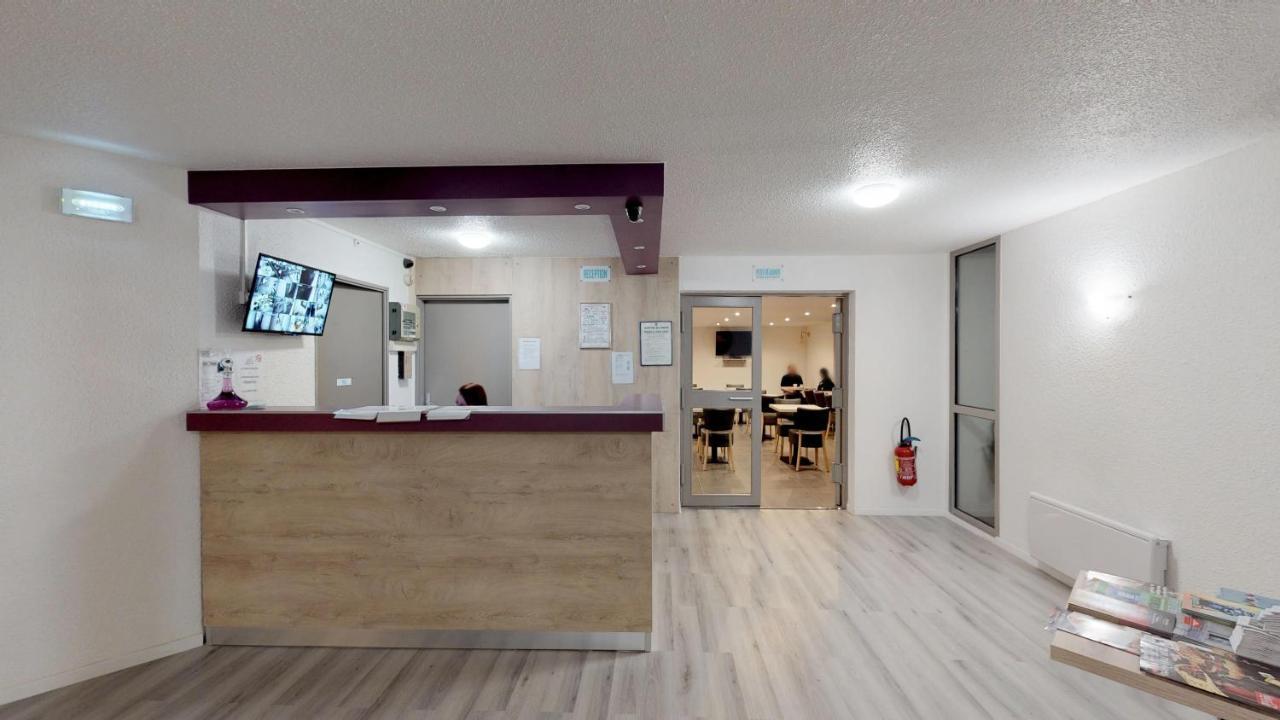 Hotel Du Stade Ex Kyriad Direct Lille Est Stade Pierre Mauroy Villeneuve-d'Ascq Dış mekan fotoğraf